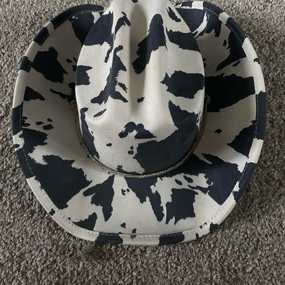 rhinestone Black and White Cowboy Hat